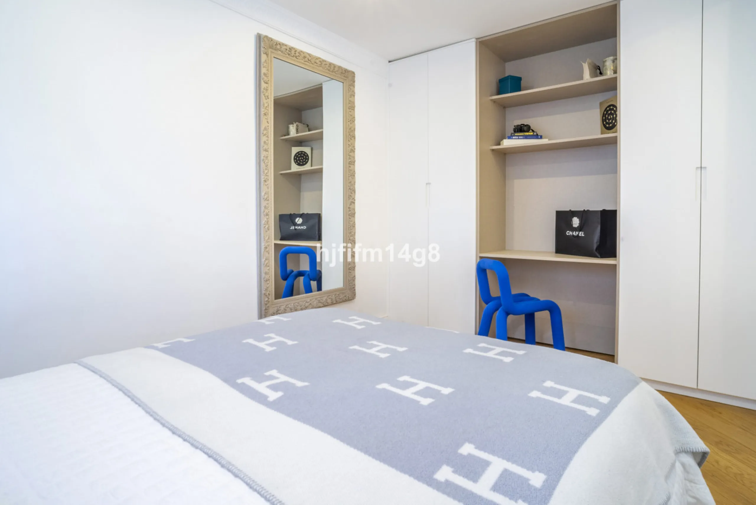 Apartment - Ground Floor Apartment в продаже в Marbella, Málaga. В доме 3 спален и 2 ванных комнат. Площадь дома 99 м²
