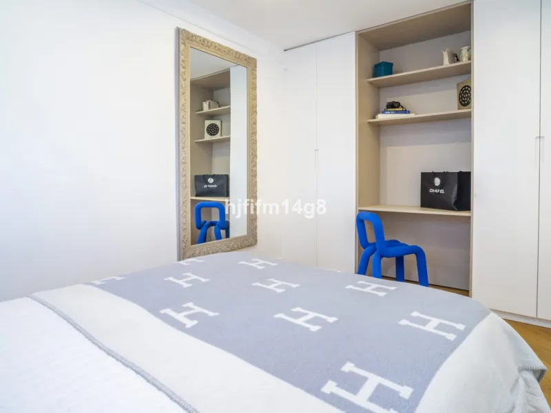 Apartment - Ground Floor Apartment в продаже в Marbella, Málaga. В доме 3 спален и 2 ванных комнат. Площадь дома 99 м²