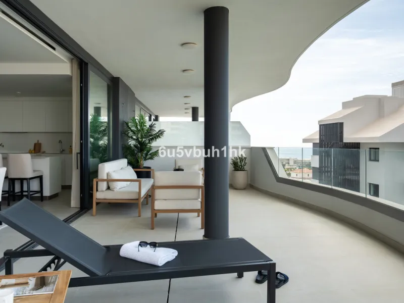Discover this exclusive newly built property (2025) located in one of the most sought-after areas on the Costa del Sol: Higuerón West – a setting that blends luxury, comfort, and Mediterranean lifestyle.