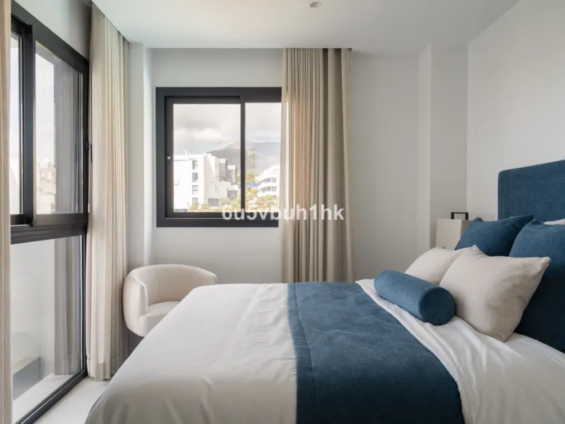 Discover this exclusive newly built property (2025) located in one of the most sought-after areas on the Costa del Sol: Higuerón West – a setting that blends luxury, comfort, and Mediterranean lifestyle.