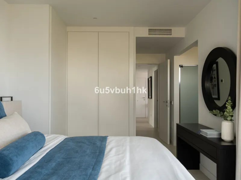 Discover this exclusive newly built property (2025) located in one of the most sought-after areas on the Costa del Sol: Higuerón West – a setting that blends luxury, comfort, and Mediterranean lifestyle.
