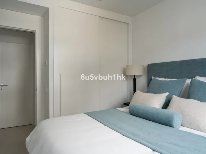 Discover this exclusive newly built property (2025) located in one of the most sought-after areas on the Costa del Sol: Higuerón West – a setting that blends luxury, comfort, and Mediterranean lifestyle.