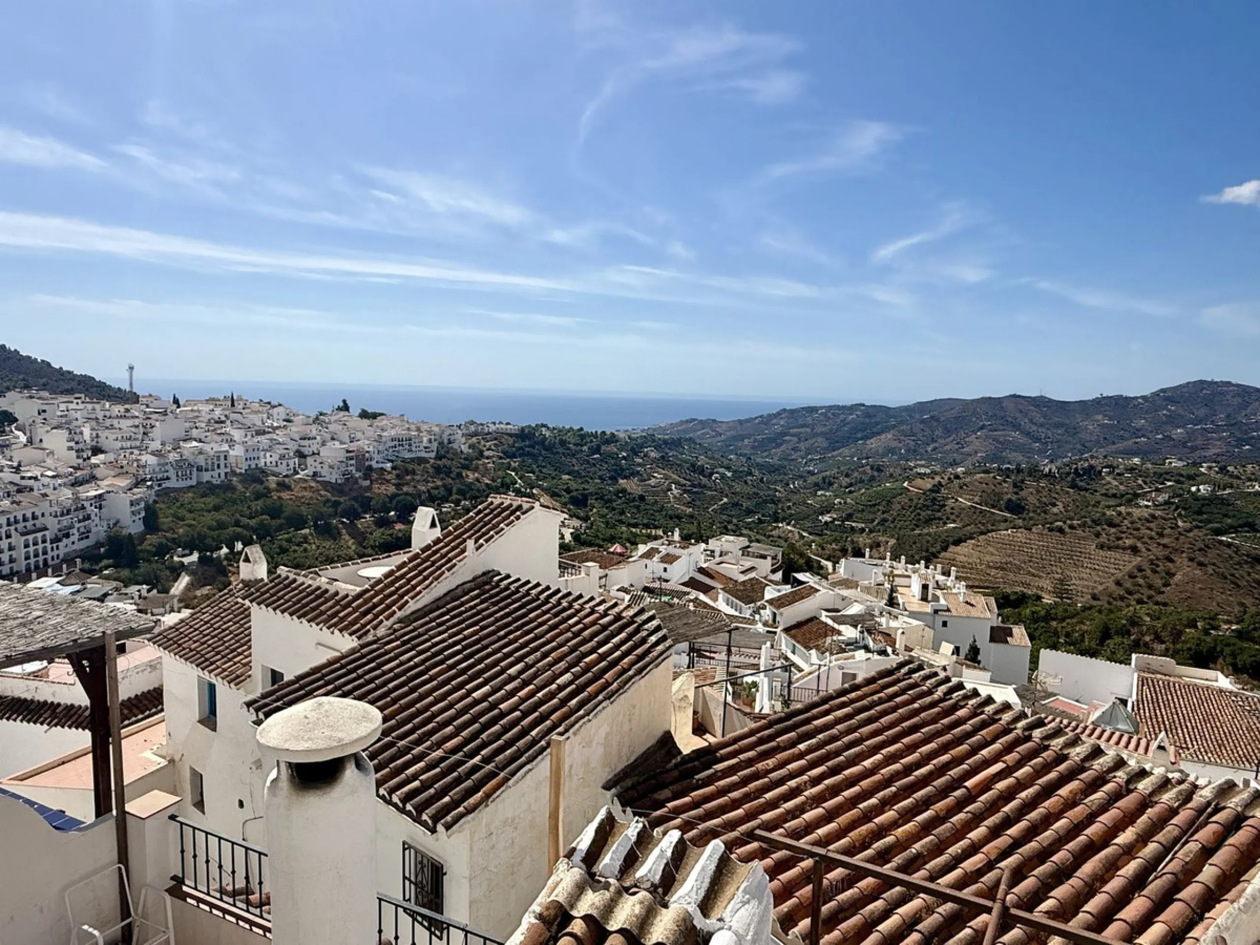 Charming Townhouse in the Heart of Frigiliana with Panoramic Views