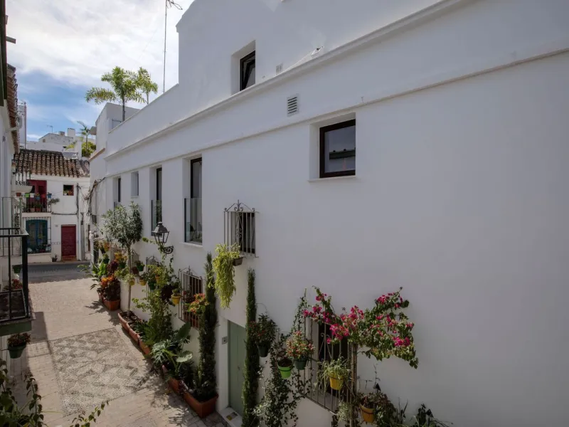 Andalusian charm with all modern amenities