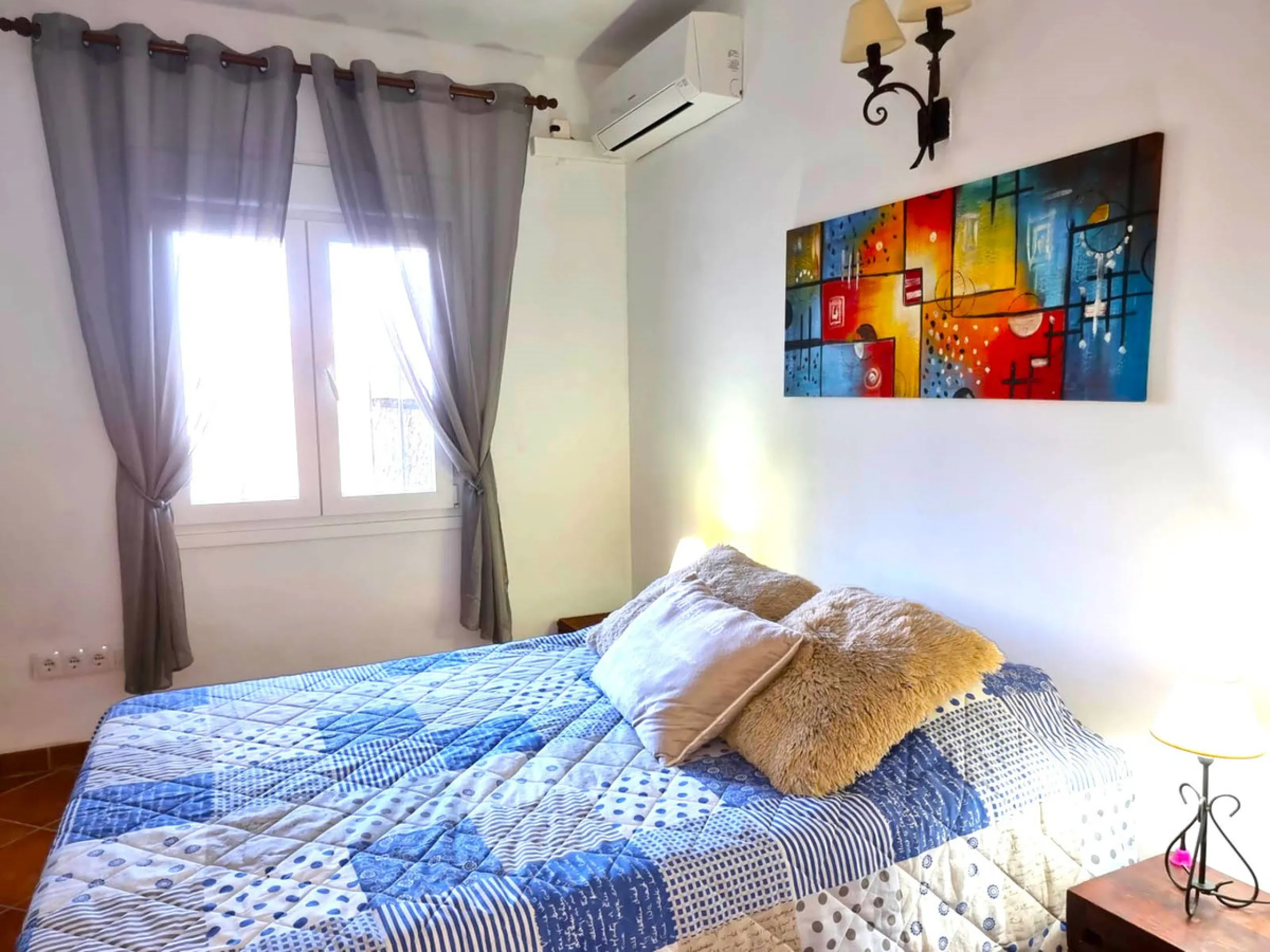 House - Semi-Detached House в продаже в Benalmadena, Málaga. В доме 2 спален и 2 ванных комнат. Площадь дома 93 м². Площадь участка 101 м²