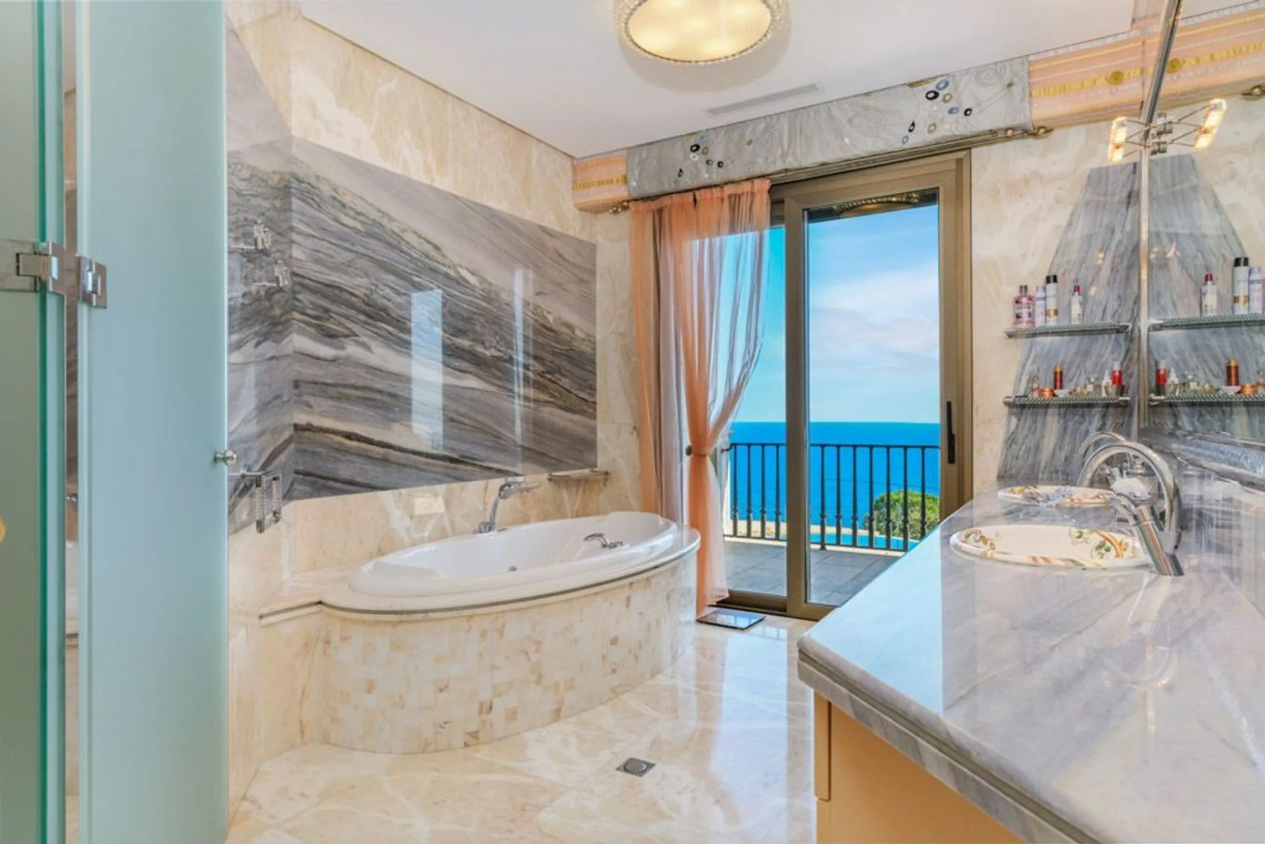 Luxuriöse Villa mit Meerblick in Punta Brava, Sant Feliu de Guíxols