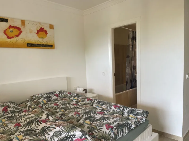 Ground Floor Apartment, Selwo, Costa del Sol.