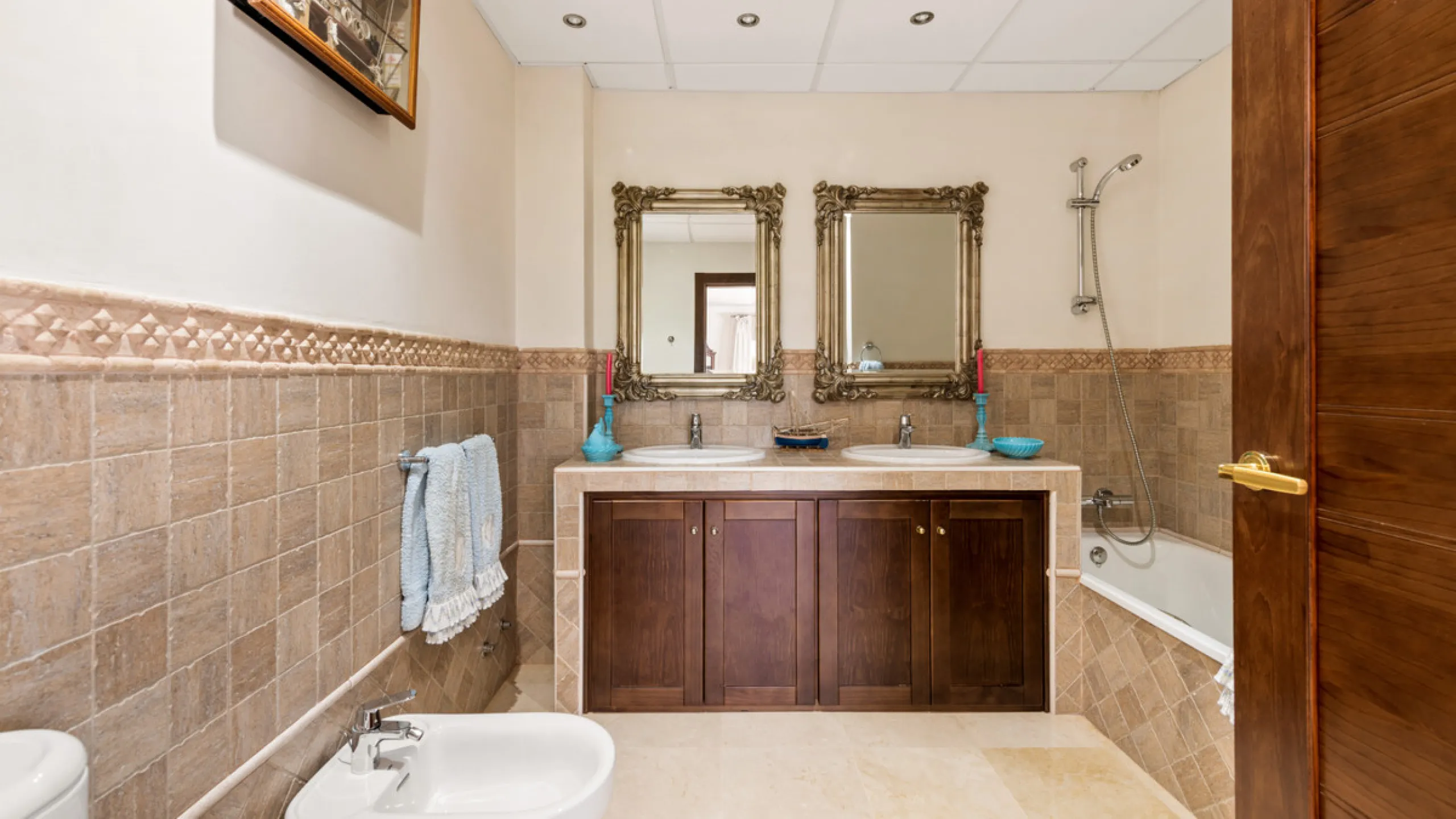 Impressive luxurious Andalusian style villa on the Atalaya beachside, a few steps from the beach.