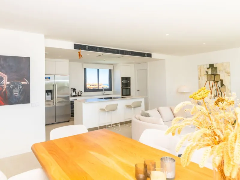 Exclusive Penthouse in Higuerón – Luxury Living on One Level