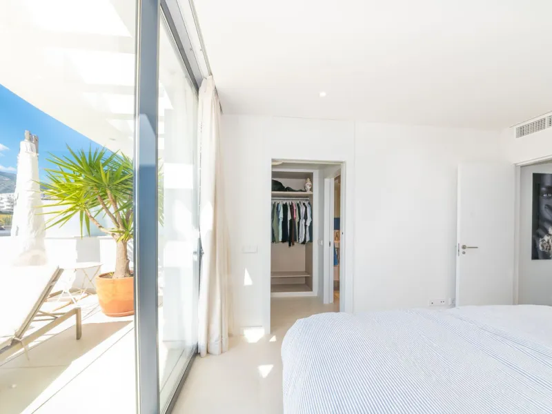 Exclusive Penthouse in Higuerón – Luxury Living on One Level