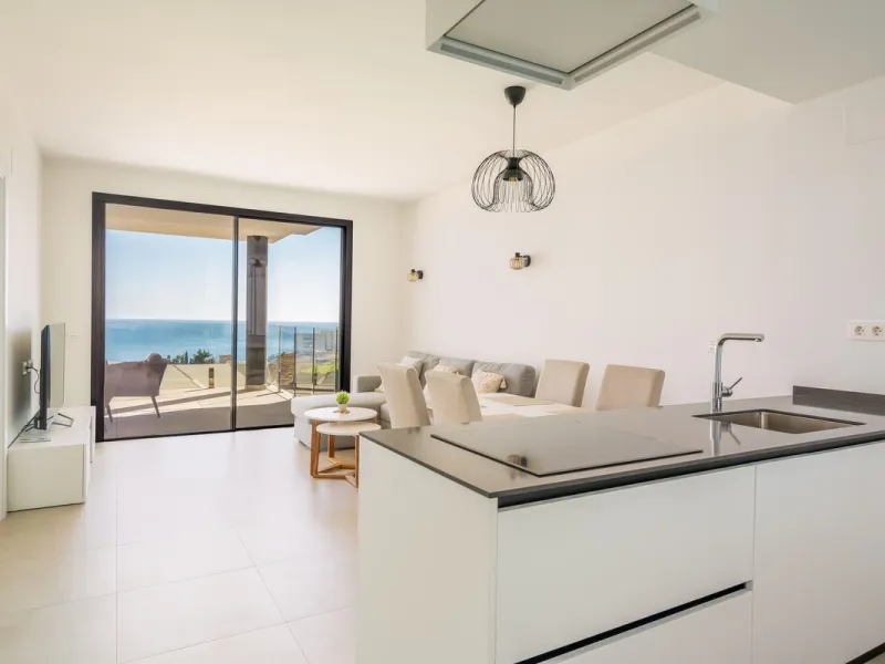 Apartment - Middle Floor Apartment в продаже в Fuengirola, Málaga. В доме 2 спален и 2 ванных комнат. Площадь дома 69 м²