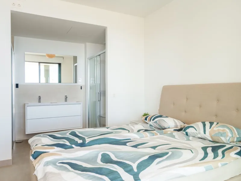 Apartment - Middle Floor Apartment в продаже в Fuengirola, Málaga. В доме 2 спален и 2 ванных комнат. Площадь дома 69 м²