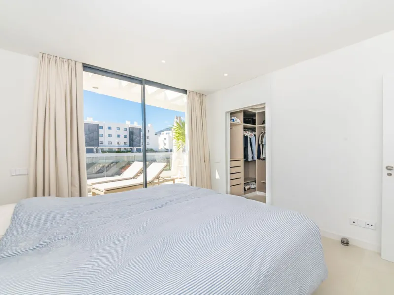 Exclusive Penthouse in Higuerón – Luxury Living on One Level