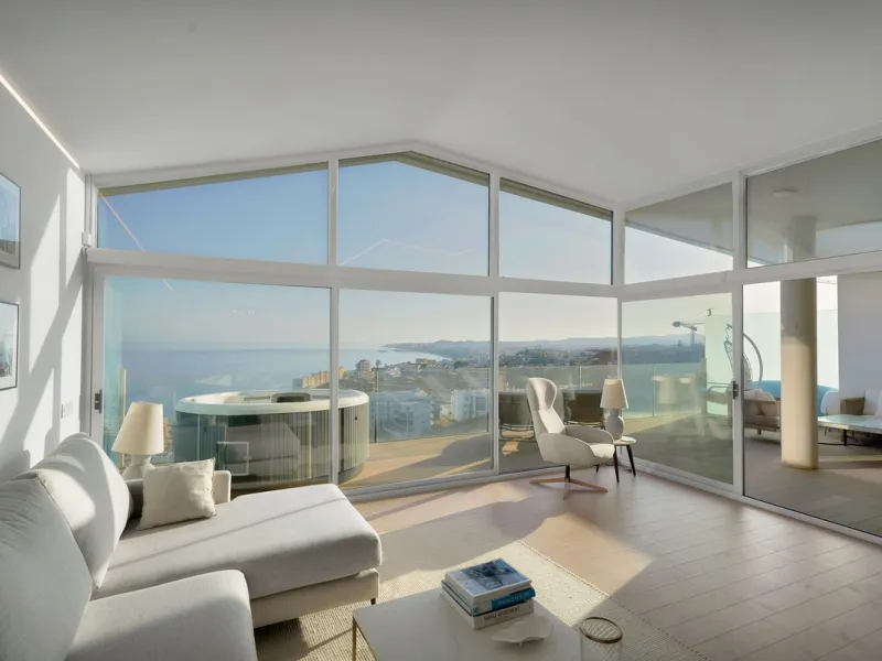 Penthouse with Breath taking Mediterranean Views in Residential Med One