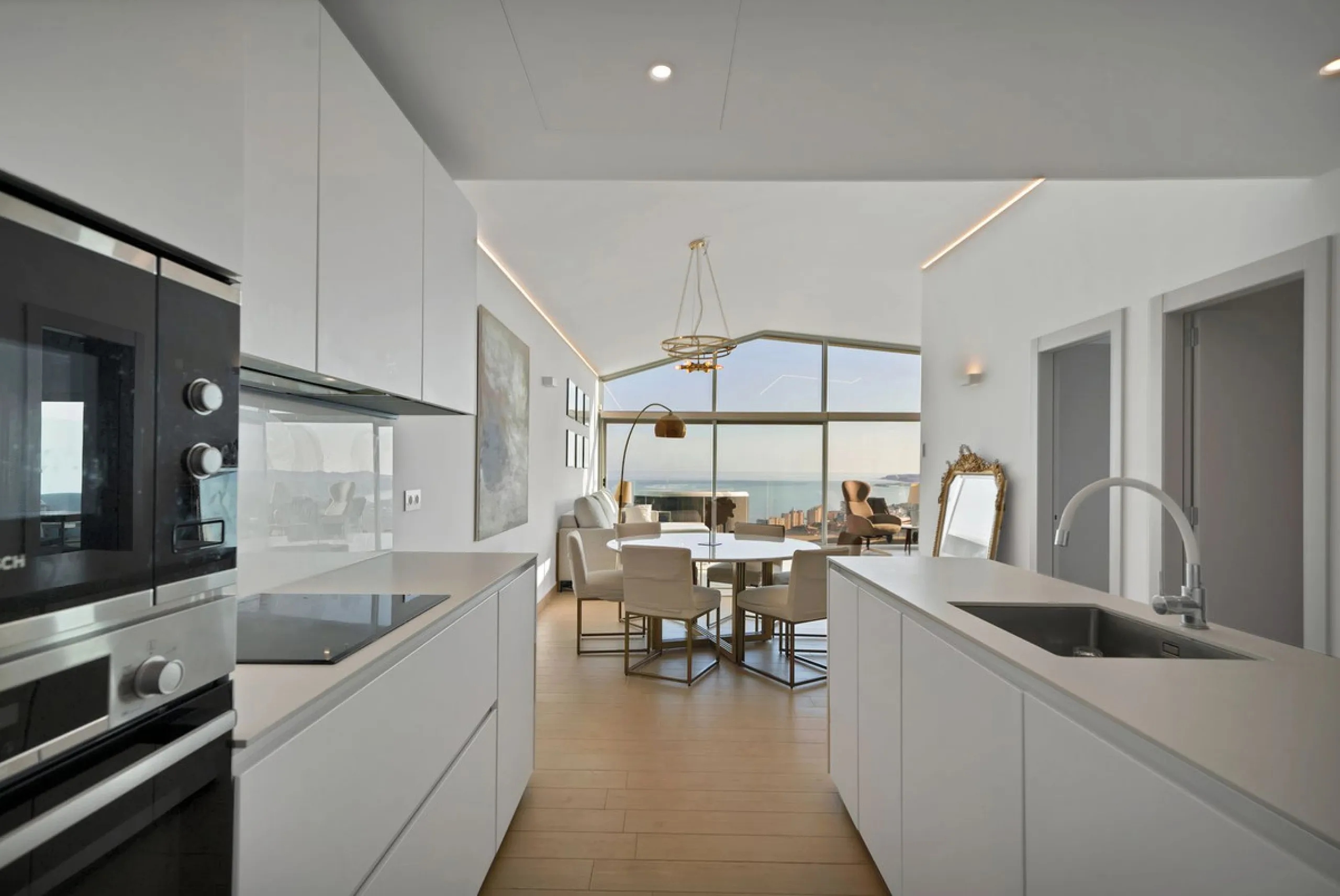 Penthouse with Breath taking Mediterranean Views in Residential Med One