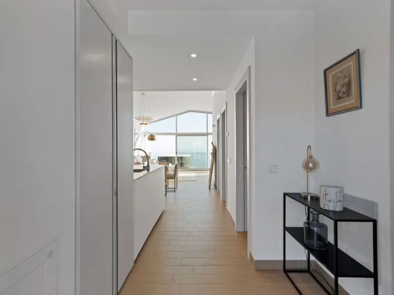 Penthouse with Breath taking Mediterranean Views in Residential Med One