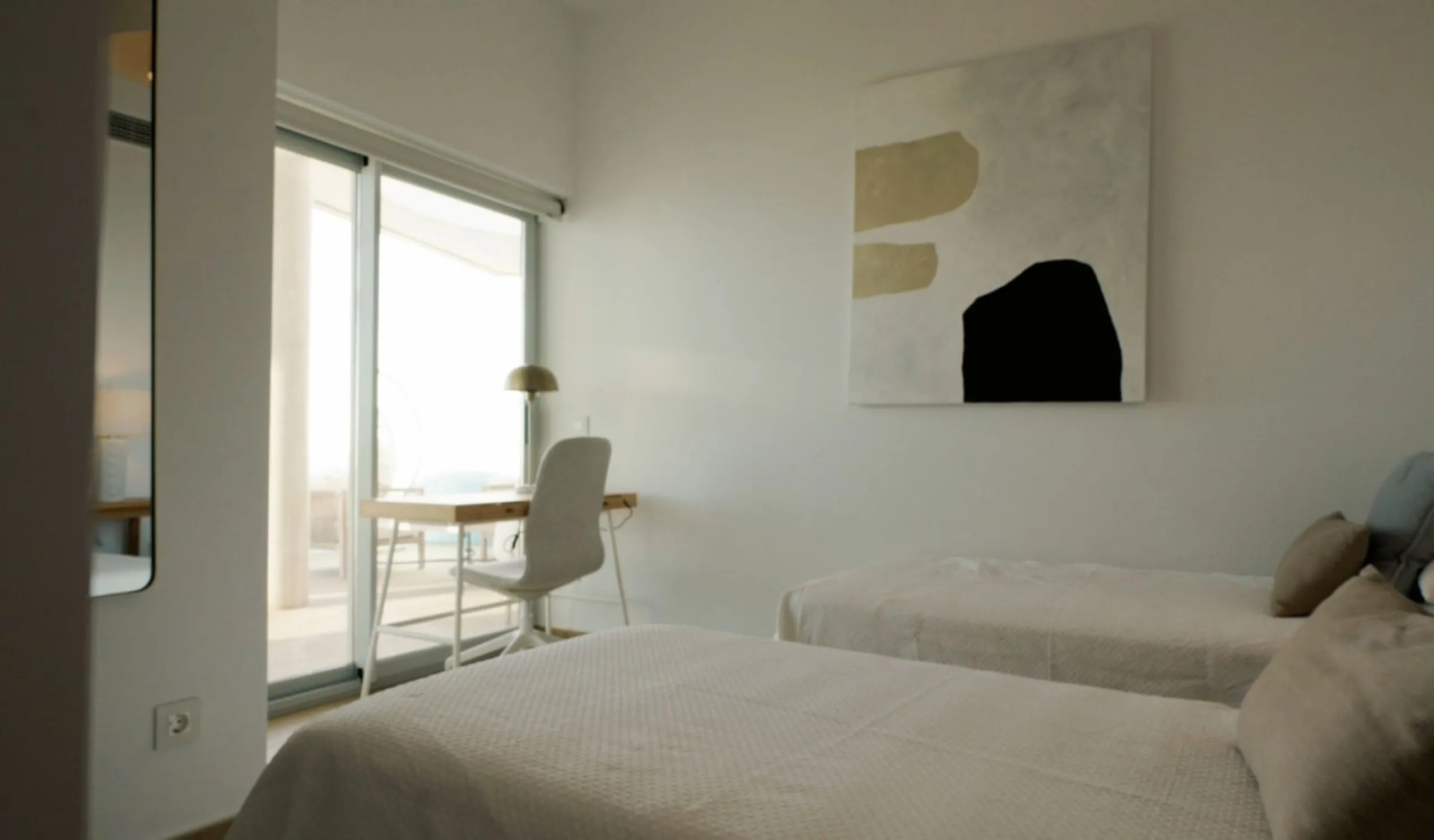 Penthouse with Breath taking Mediterranean Views in Residential Med One