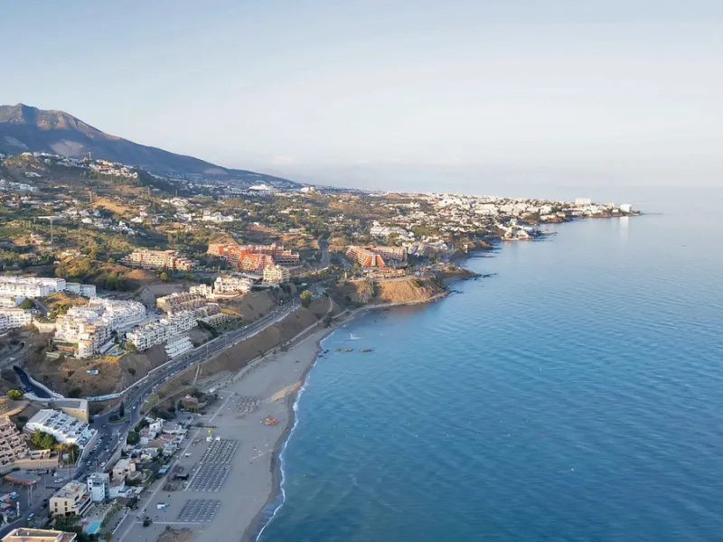 Penthouse with Breath taking Mediterranean Views in Residential Med One