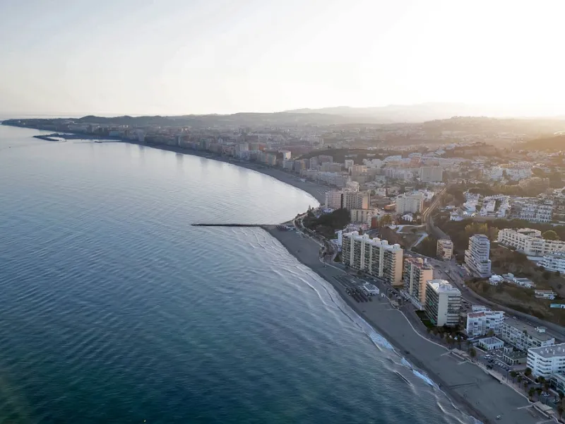 Penthouse with Breath taking Mediterranean Views in Residential Med One