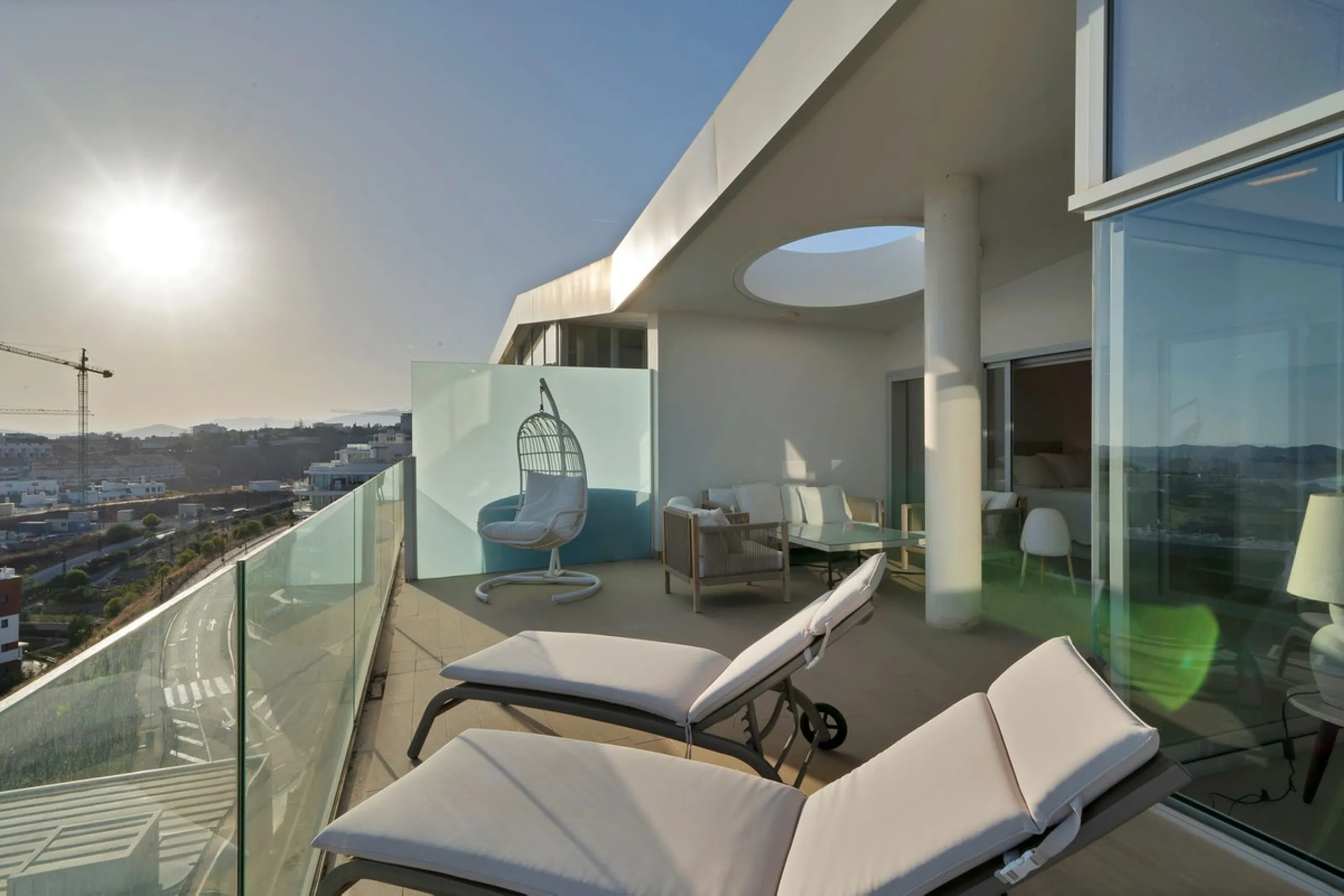 Penthouse with Breath taking Mediterranean Views in Residential Med One