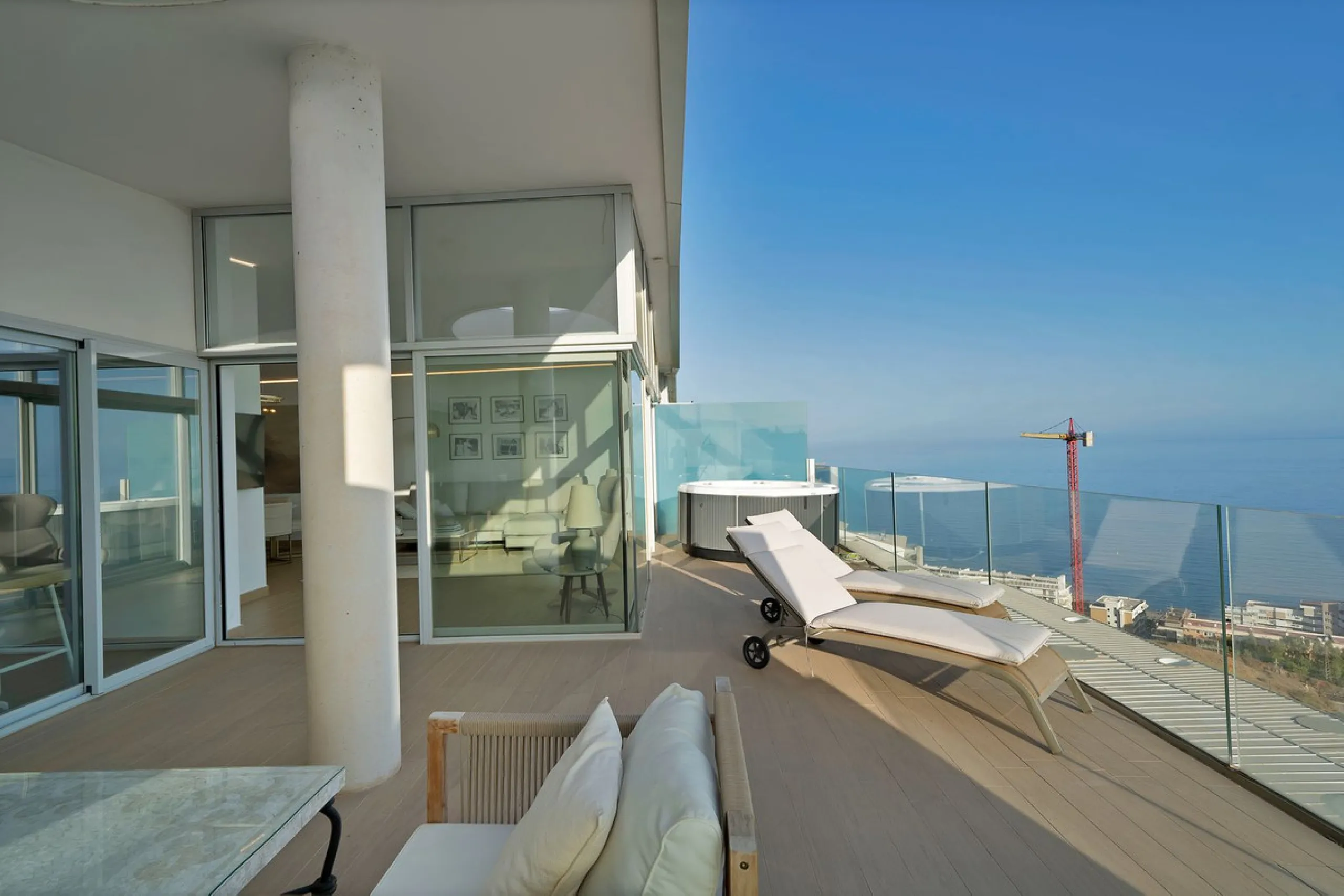 Penthouse with Breath taking Mediterranean Views in Residential Med One