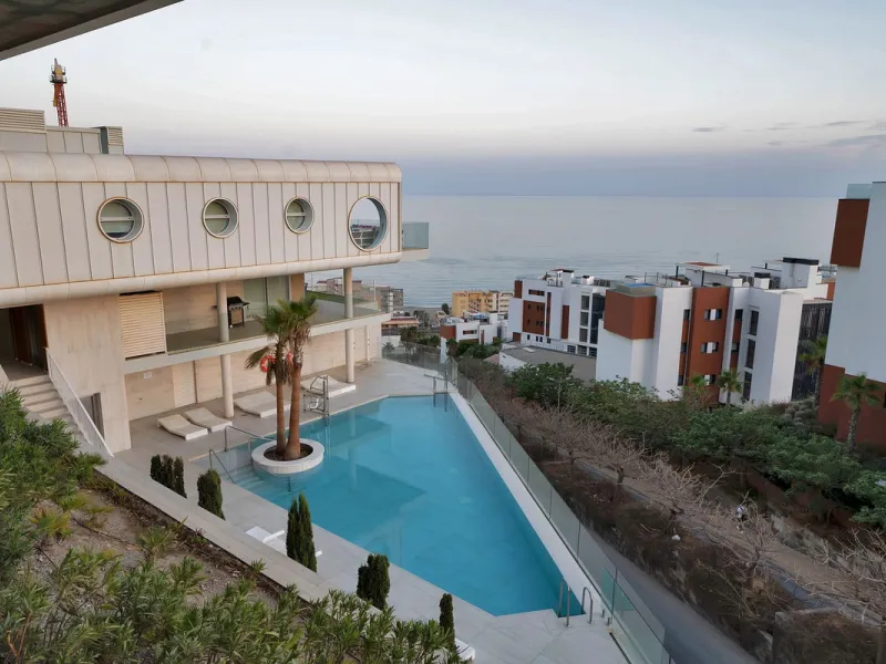 Penthouse with Breath taking Mediterranean Views in Residential Med One