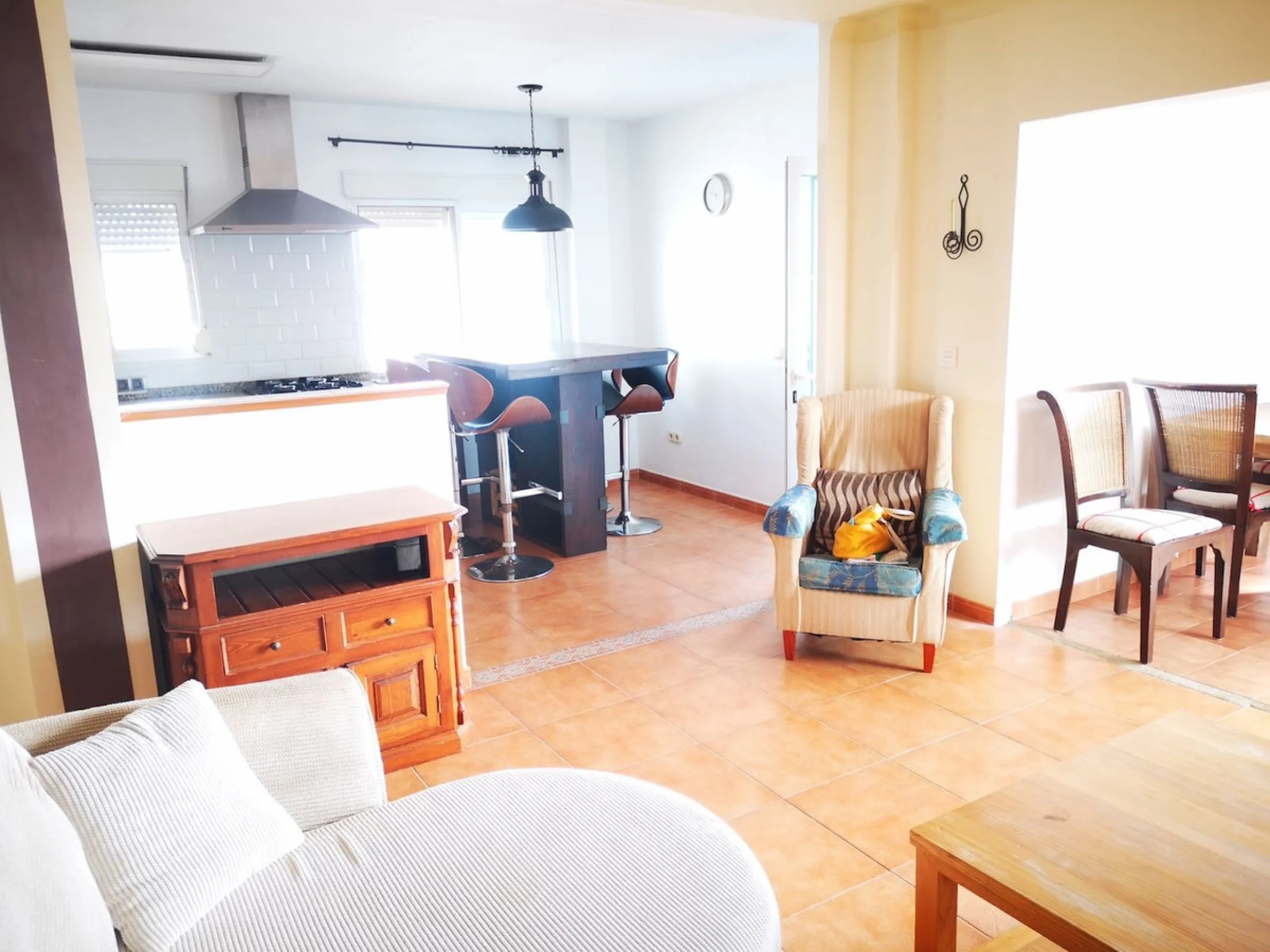 El Faro de Calaburras:  Investment Opportunity.  This is spacious traditional style two floor detached villa which has been cleverly divided into three separate properties, each with its own entrance.  On the upper entry level, there is a two bedroom/two 