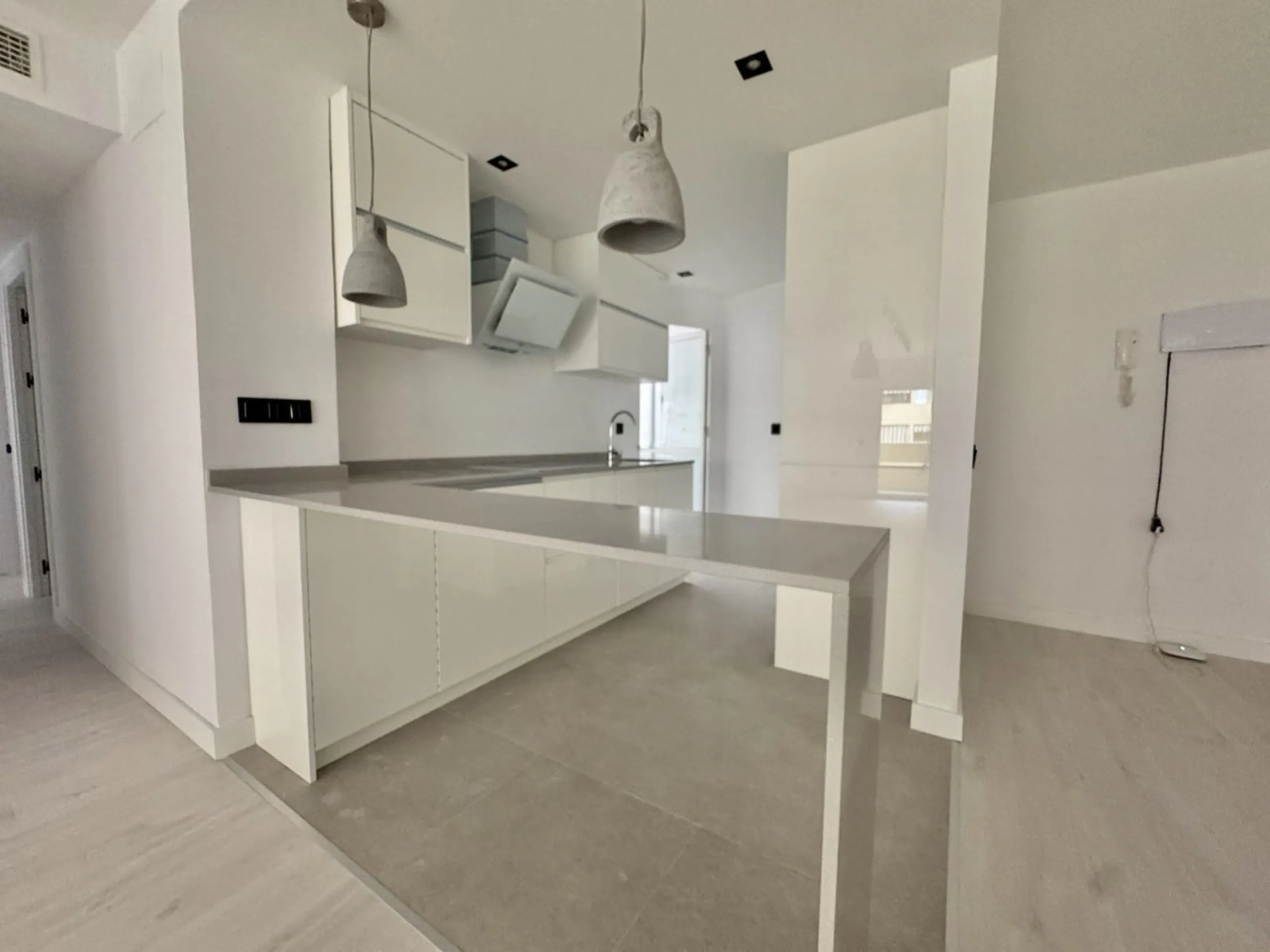 Discover your new home in Teatinos!