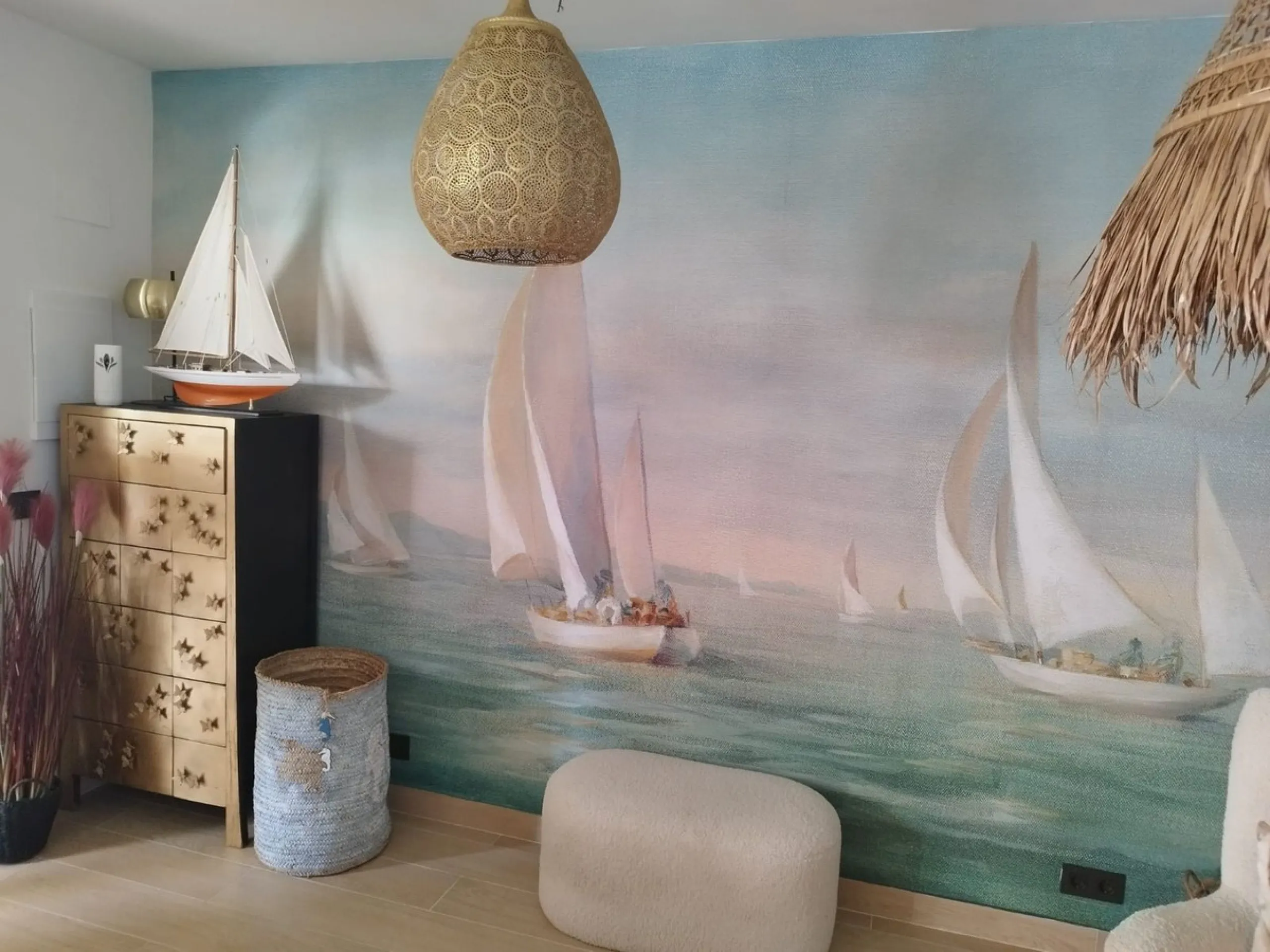House - Semi-Detached House в продаже в Estepona, Málaga. В доме 3 спален и 4 ванных комнат. Площадь дома 150 м². Площадь участка 50 м²