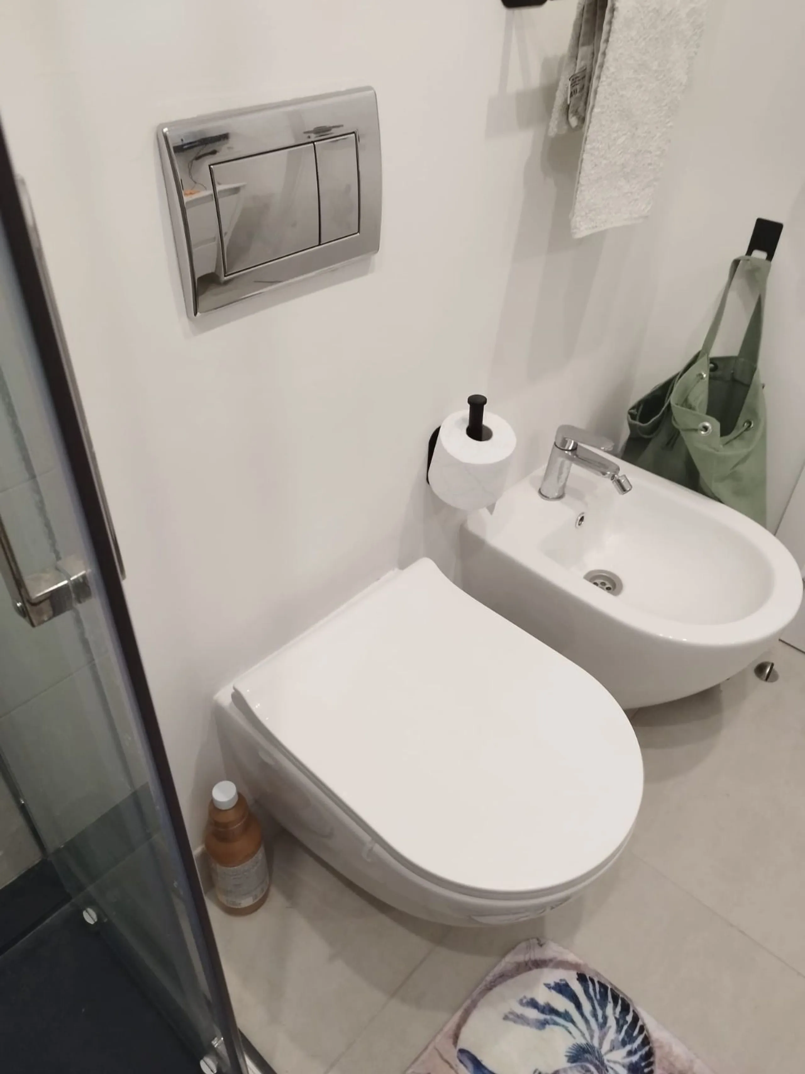 House - Semi-Detached House в продаже в Estepona, Málaga. В доме 3 спален и 4 ванных комнат. Площадь дома 150 м². Площадь участка 50 м²