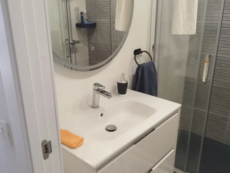 House - Semi-Detached House в продаже в Estepona, Málaga. В доме 3 спален и 4 ванных комнат. Площадь дома 150 м². Площадь участка 50 м²