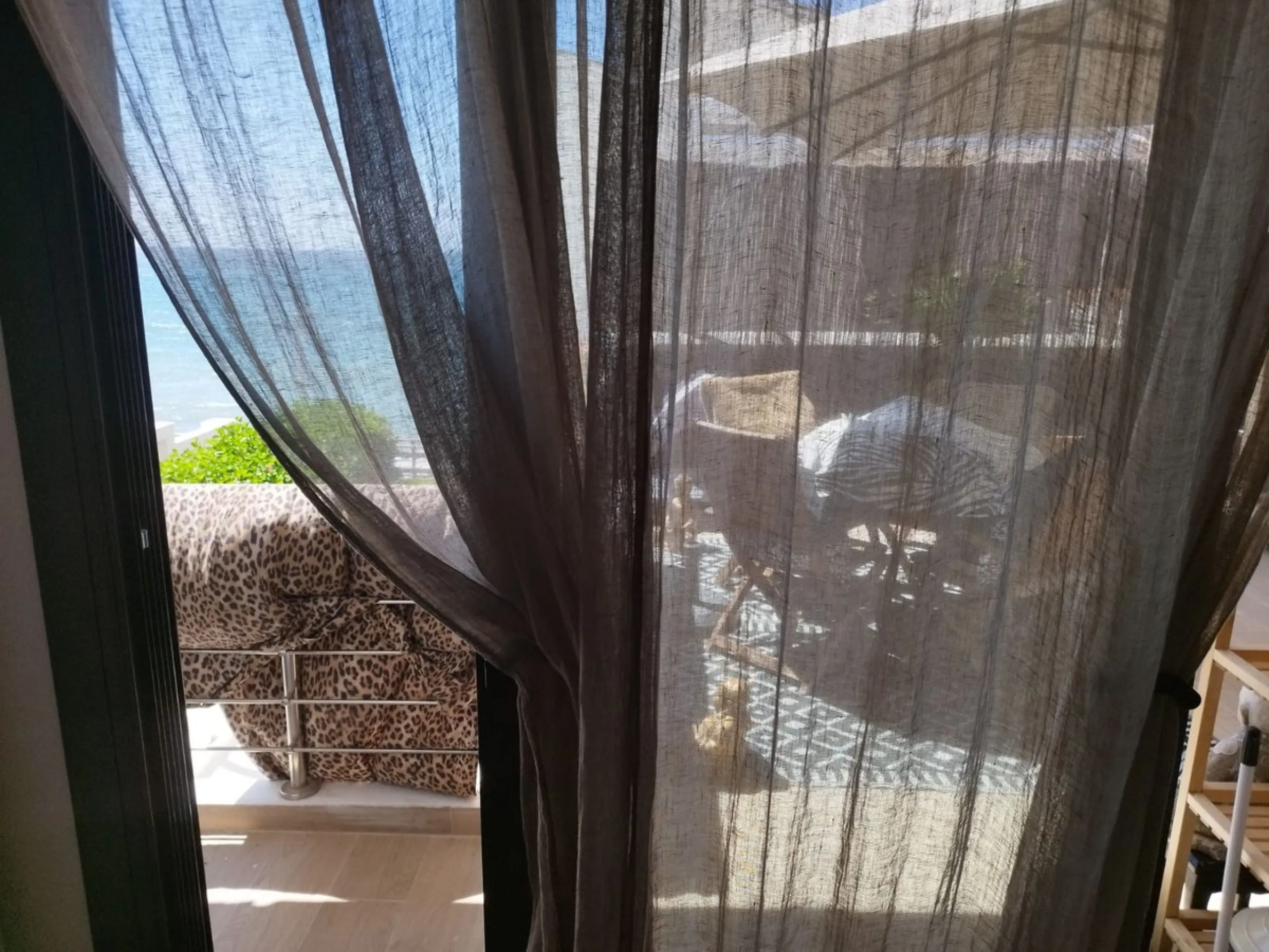 House - Semi-Detached House в продаже в Estepona, Málaga. В доме 3 спален и 4 ванных комнат. Площадь дома 150 м². Площадь участка 50 м²