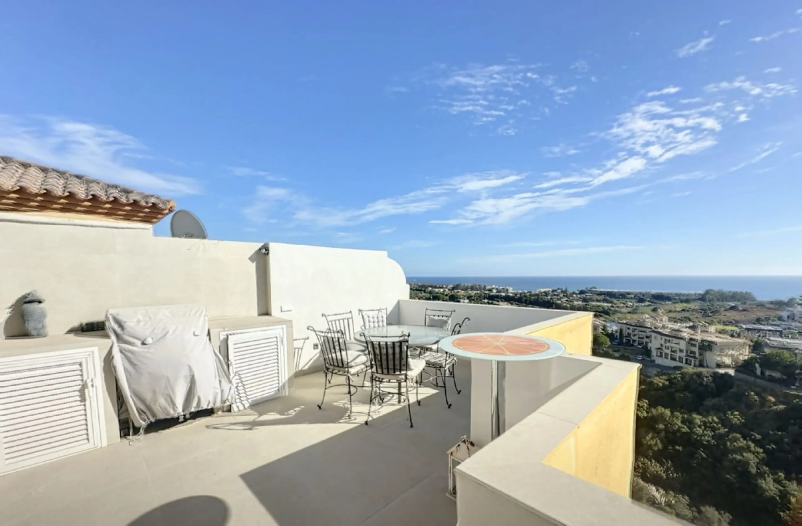 This exceptional triplex penthouse stands out as one of the most unique and meticulously designed properties in the Selwo area of Estepona. Its current owners, **renowned interior designers**, carried out a complete **bespoke, full-scale renovation**, ori