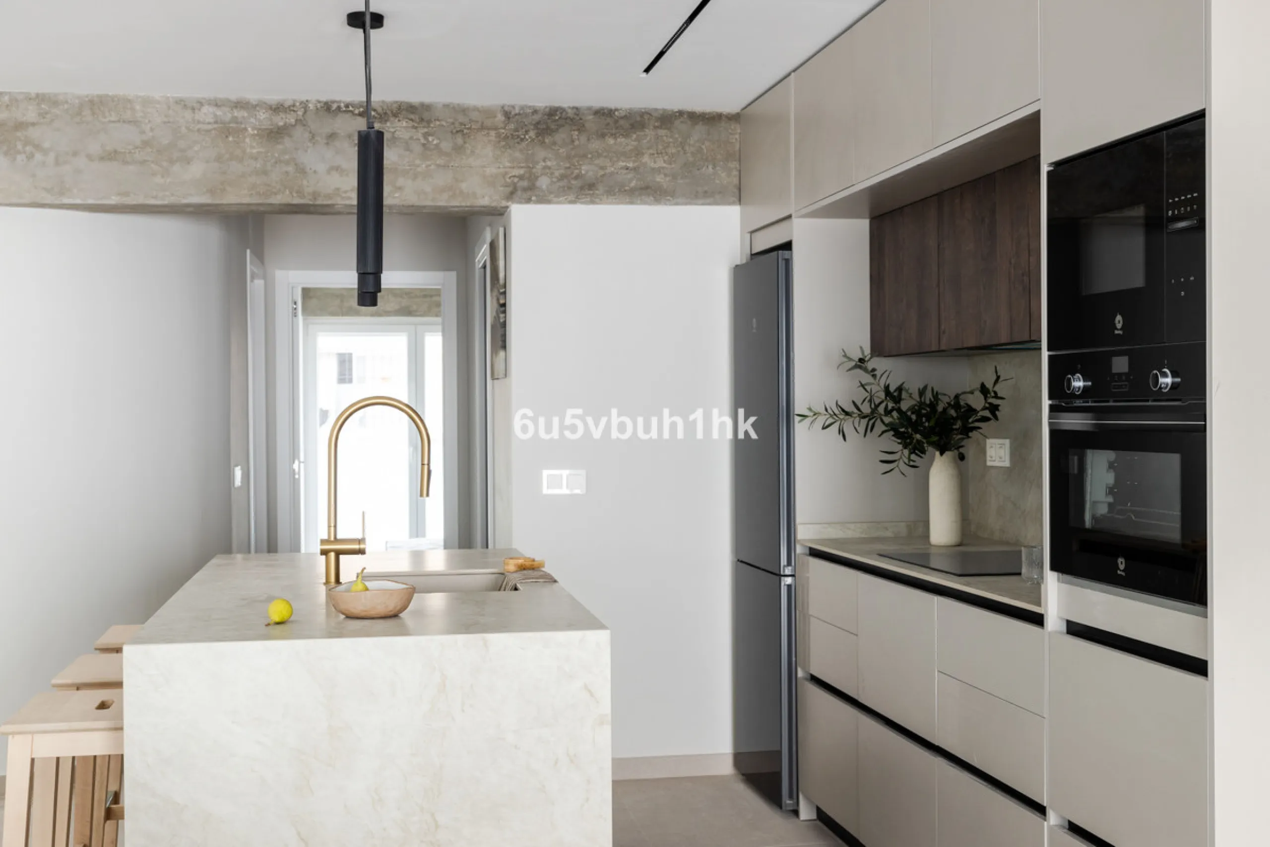 House - Townhouse в продаже в Málaga, Málaga. В доме 3 спален и 2 ванных комнат. Площадь дома 219 м²