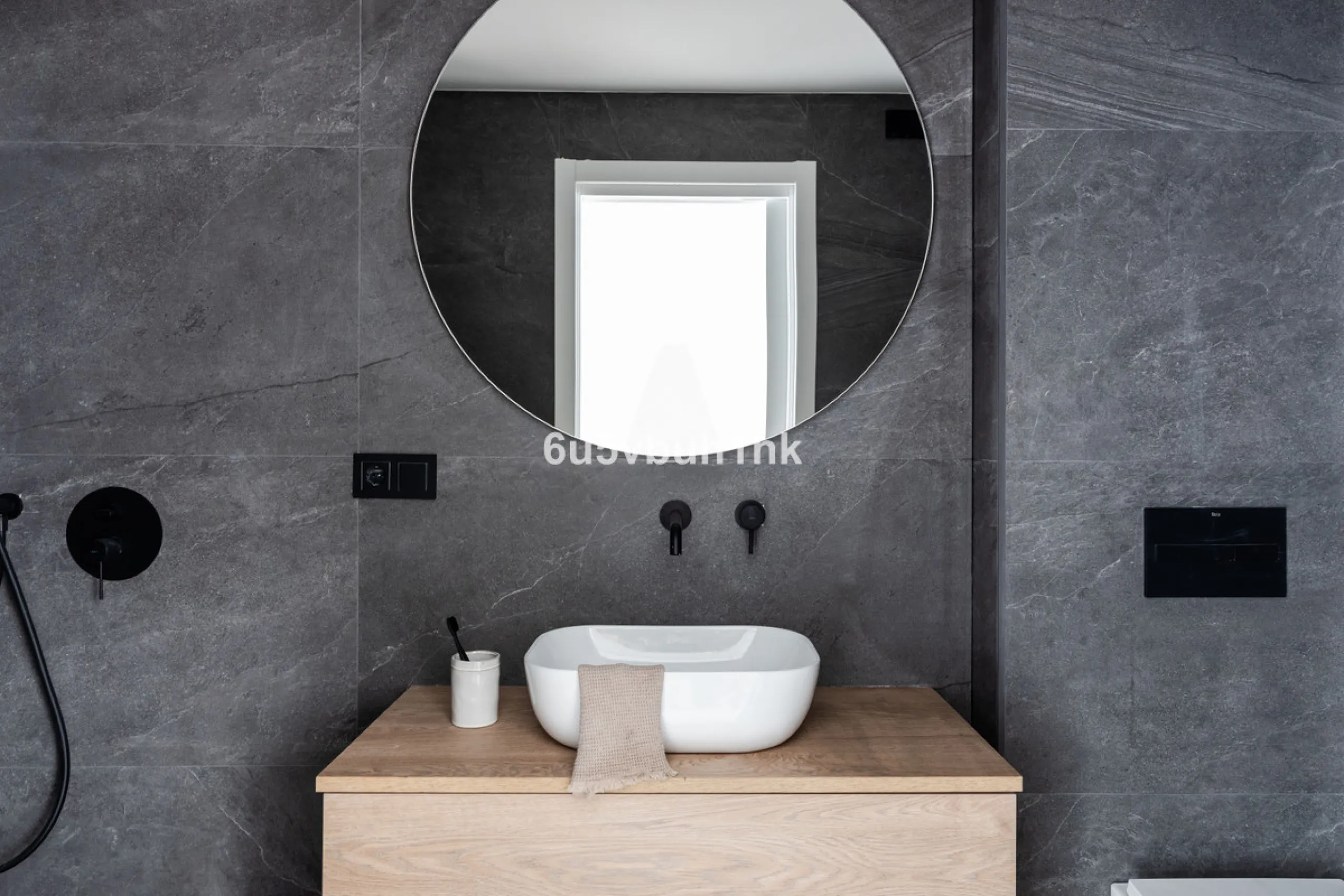 House - Townhouse в продаже в Málaga, Málaga. В доме 3 спален и 2 ванных комнат. Площадь дома 219 м²