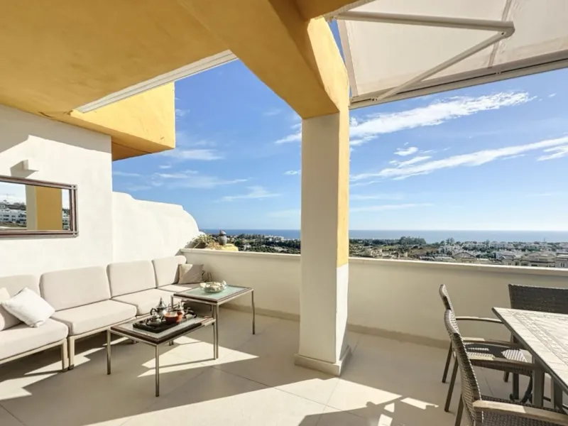 This exceptional triplex penthouse stands out as one of the most unique and meticulously designed properties in the Selwo area of Estepona. Its current owners, **renowned interior designers**, carried out a complete **bespoke, full-scale renovation**, ori