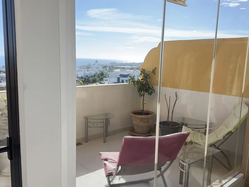 This exceptional triplex penthouse stands out as one of the most unique and meticulously designed properties in the Selwo area of Estepona. Its current owners, **renowned interior designers**, carried out a complete **bespoke, full-scale renovation**, ori