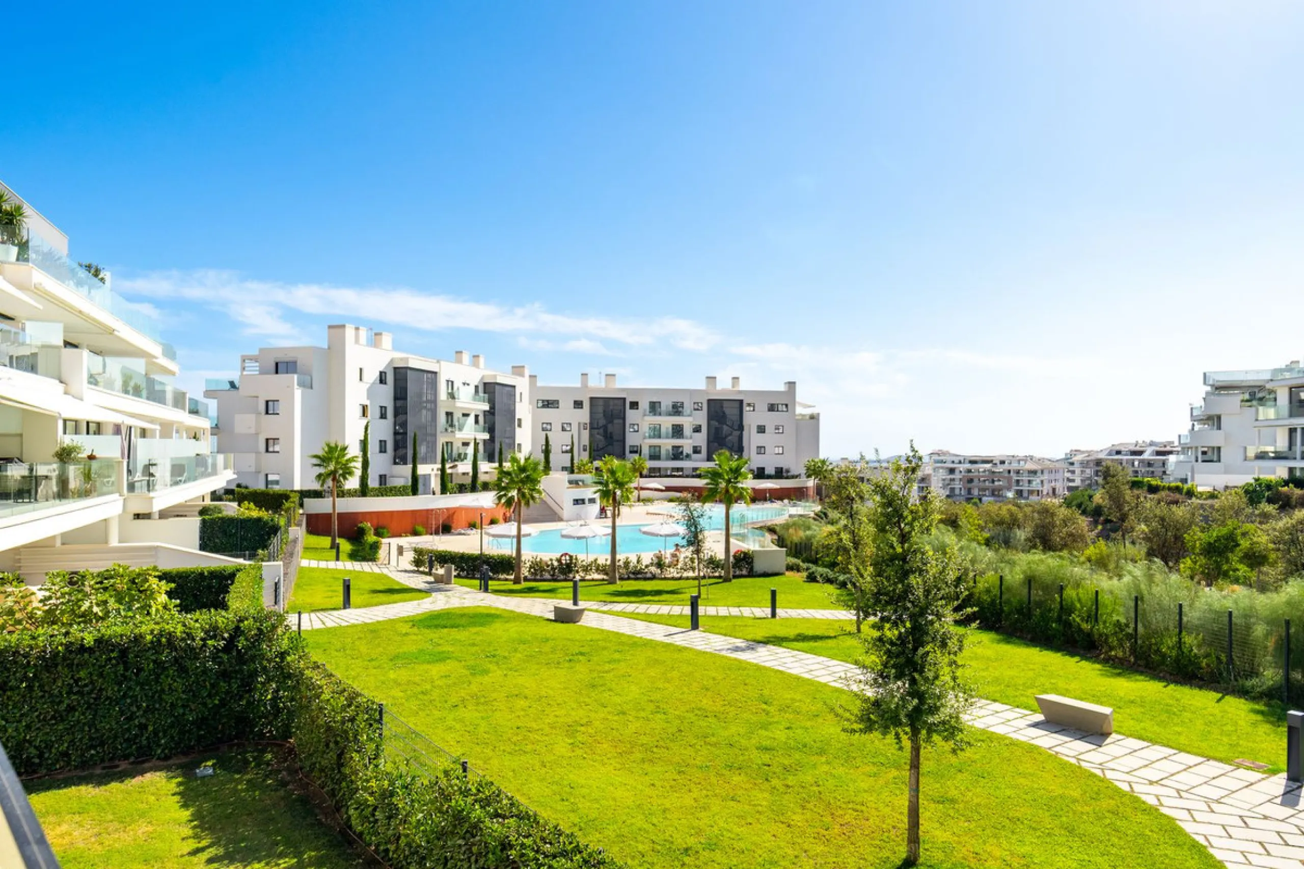 Stunning west facing corner garden apartment, with 3 bedrooms, and 2 bathrooms, spacious living-dining room, open plan kitchen fully furnished and equipped with electricial appliances from Bosch, including MIELE fridge/freezer, laundry area with washing m