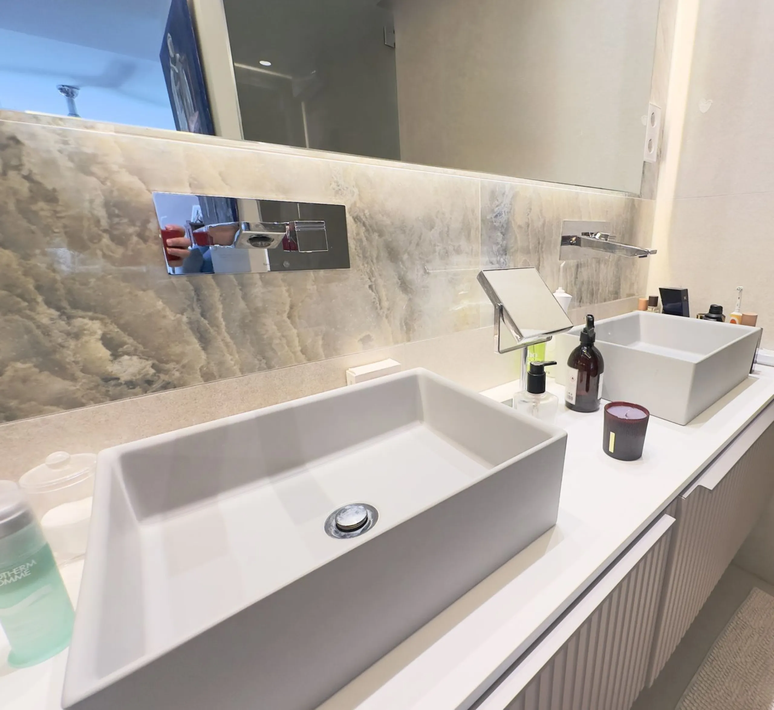 This exceptional triplex penthouse stands out as one of the most unique and meticulously designed properties in the Selwo area of Estepona. Its current owners, **renowned interior designers**, carried out a complete **bespoke, full-scale renovation**, ori