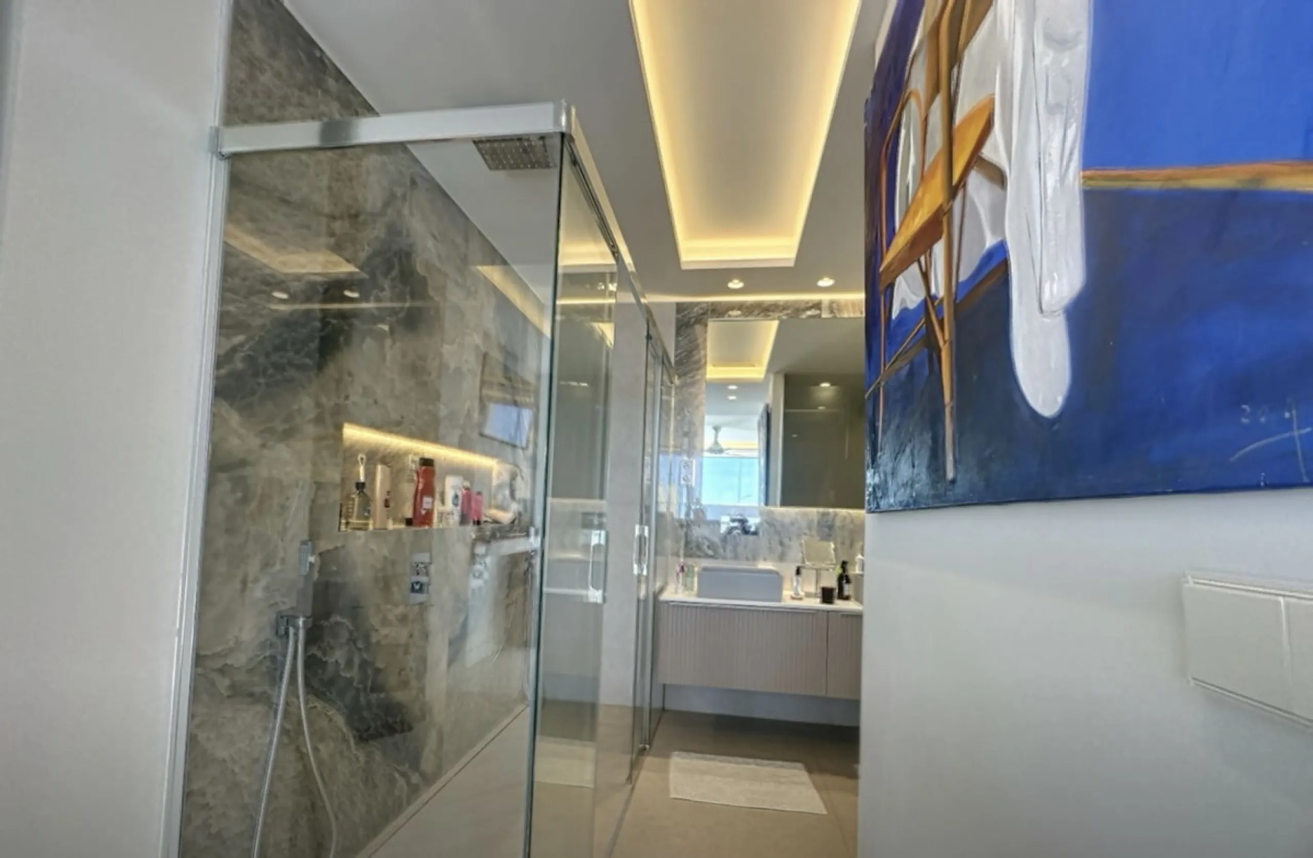 This exceptional triplex penthouse stands out as one of the most unique and meticulously designed properties in the Selwo area of Estepona. Its current owners, **renowned interior designers**, carried out a complete **bespoke, full-scale renovation**, ori
