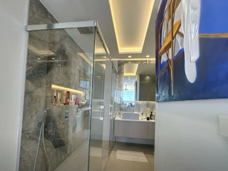 This exceptional triplex penthouse stands out as one of the most unique and meticulously designed properties in the Selwo area of Estepona. Its current owners, **renowned interior designers**, carried out a complete **bespoke, full-scale renovation**, ori