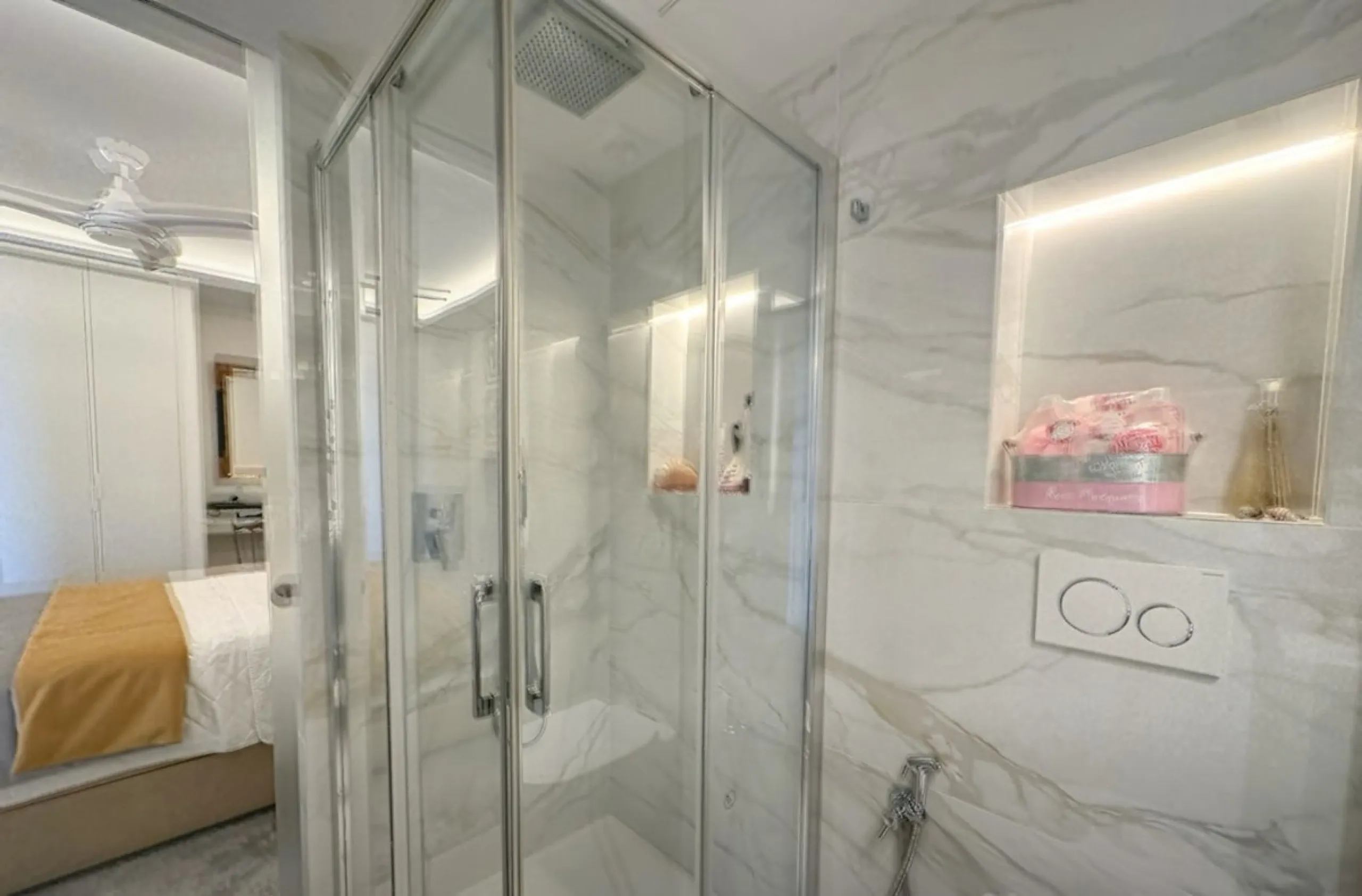 This exceptional triplex penthouse stands out as one of the most unique and meticulously designed properties in the Selwo area of Estepona. Its current owners, **renowned interior designers**, carried out a complete **bespoke, full-scale renovation**, ori
