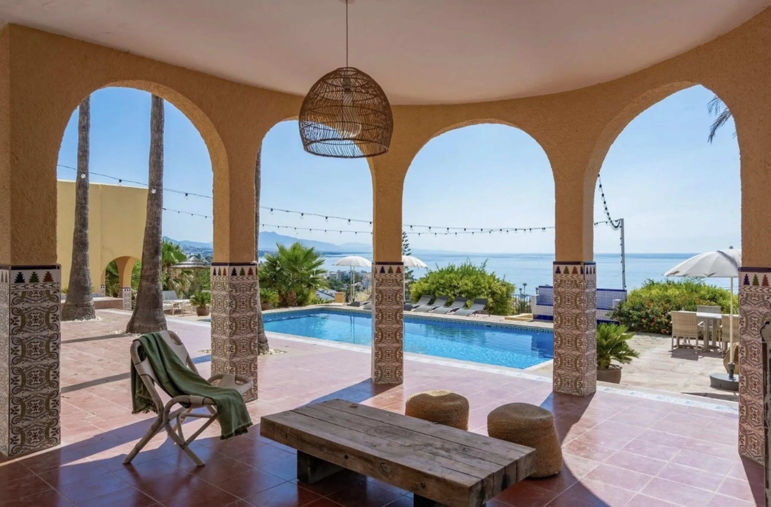 Stunning 8-Bedroom Villa with Panoramic Sea Views & Exceptional Investment Potential – Estepona
