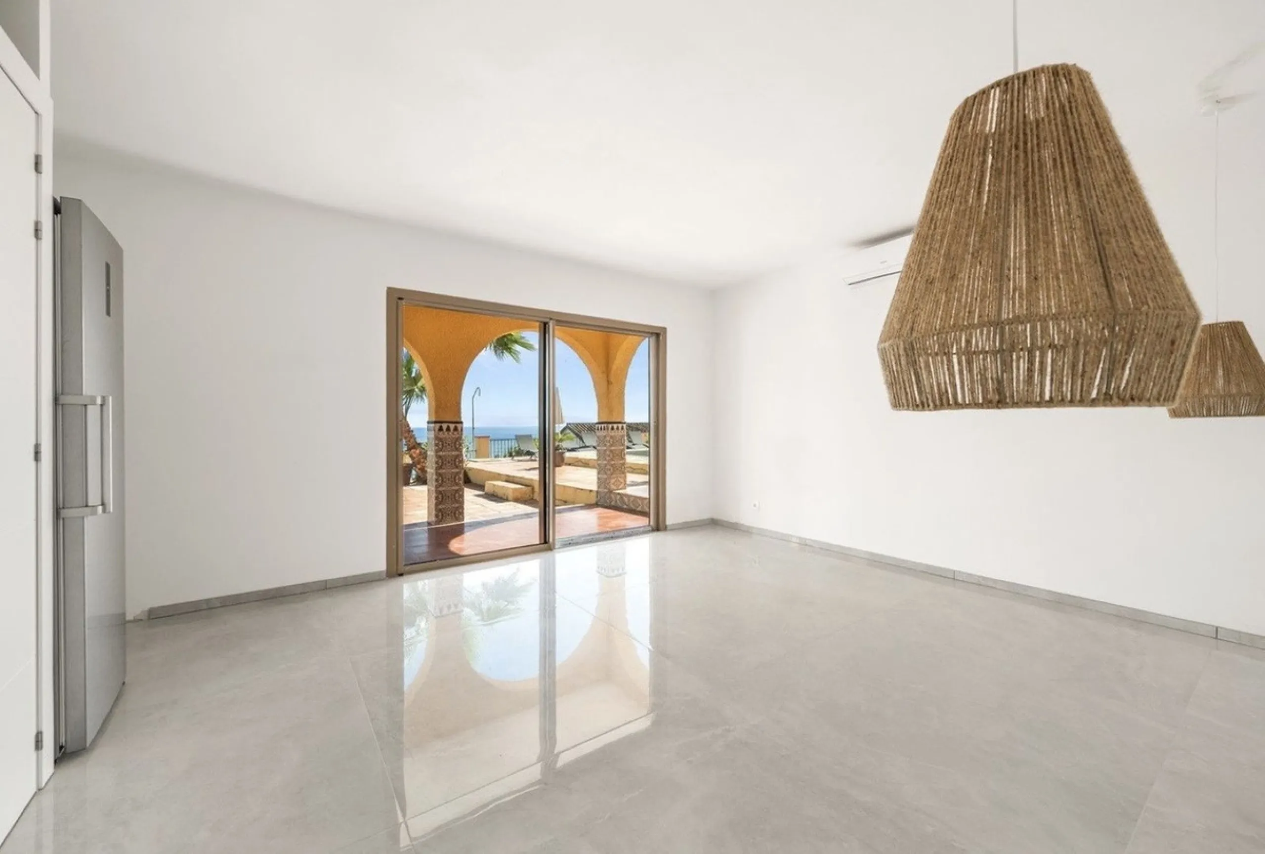 Stunning 8-Bedroom Villa with Panoramic Sea Views & Exceptional Investment Potential – Estepona