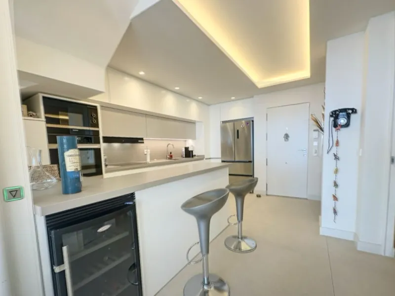 This exceptional triplex penthouse stands out as one of the most unique and meticulously designed properties in the Selwo area of Estepona. Its current owners, **renowned interior designers**, carried out a complete **bespoke, full-scale renovation**, ori