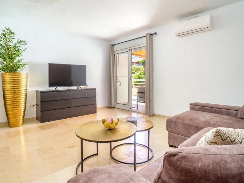 ✨ Apartment for Sale – Parque de Marbella ✨