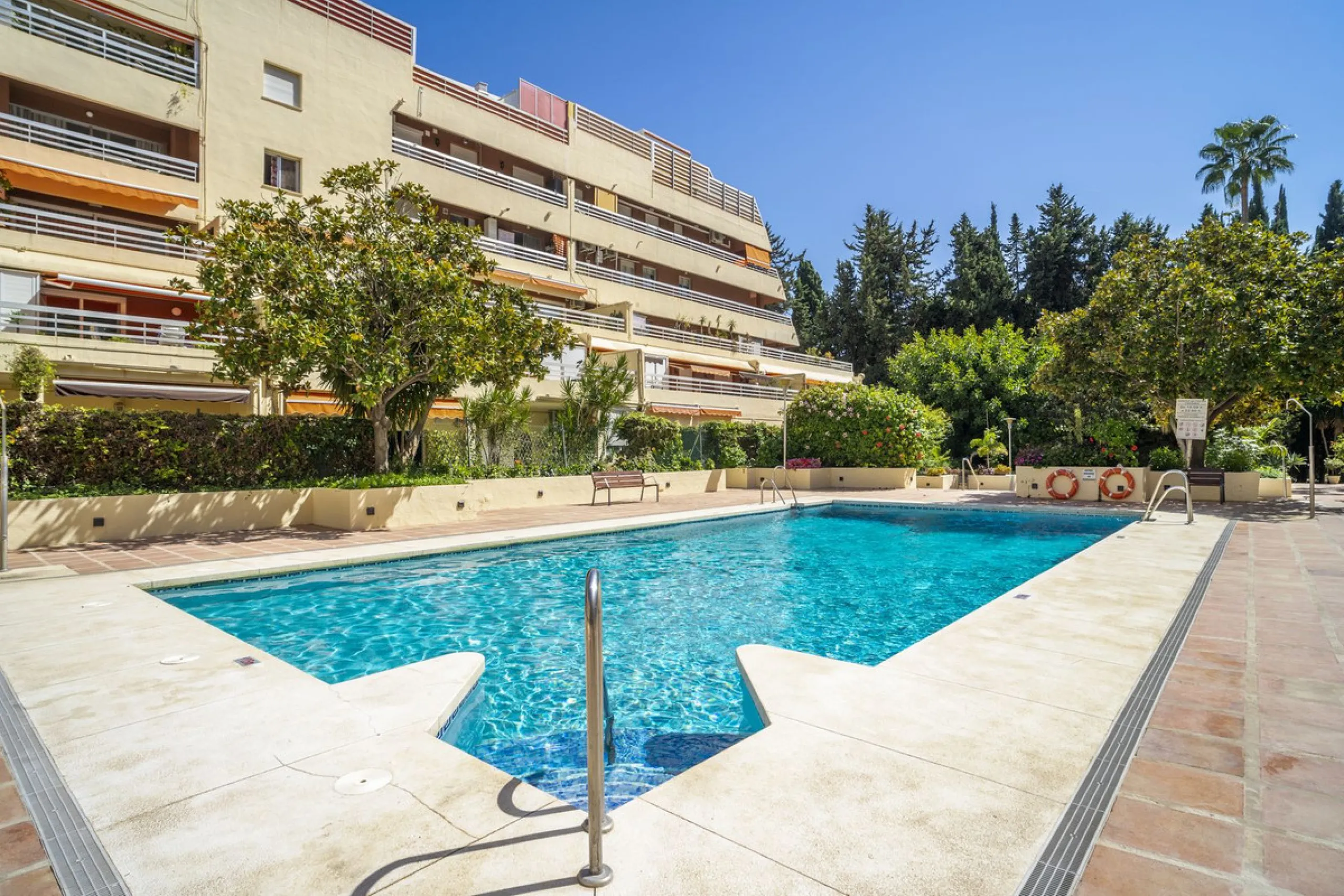 ✨ Apartment for Sale – Parque de Marbella ✨
