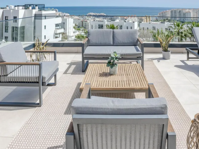 Stunning 3-Bedroom penthouse in Las mesas, estepona – Panoramic Views & Resort-Style Living