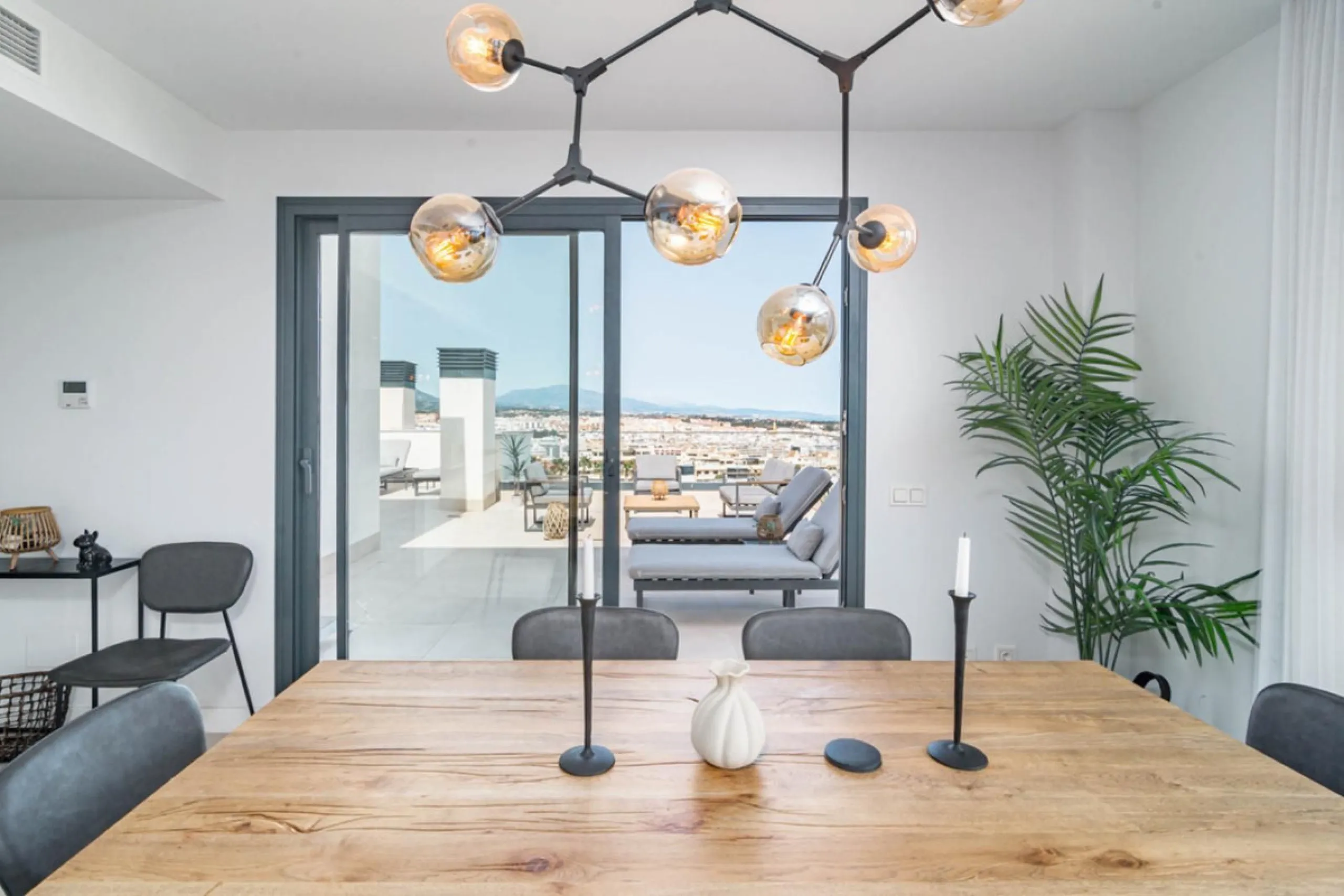 Stunning 3-Bedroom penthouse in Las mesas, estepona – Panoramic Views & Resort-Style Living
