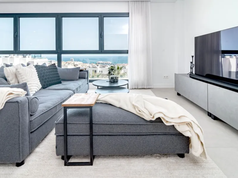 Stunning 3-Bedroom penthouse in Las mesas, estepona – Panoramic Views & Resort-Style Living